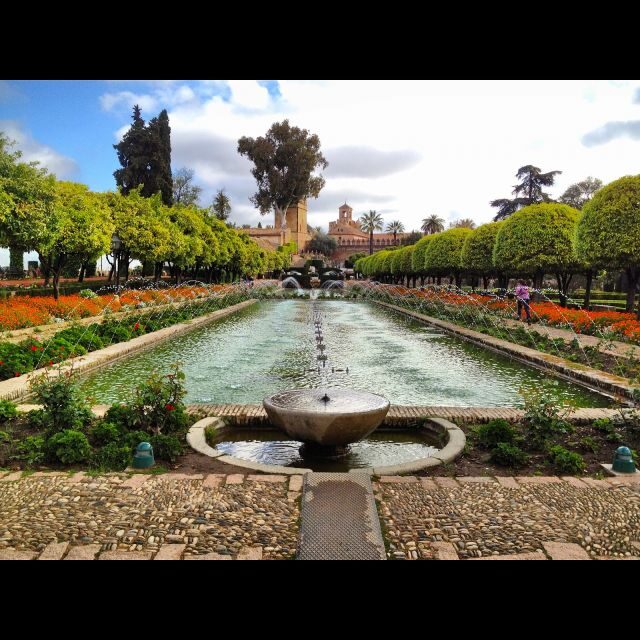 Alcazar of Cordoba Entry Ticket and Guided Tour - Practical details that can affect your comfort