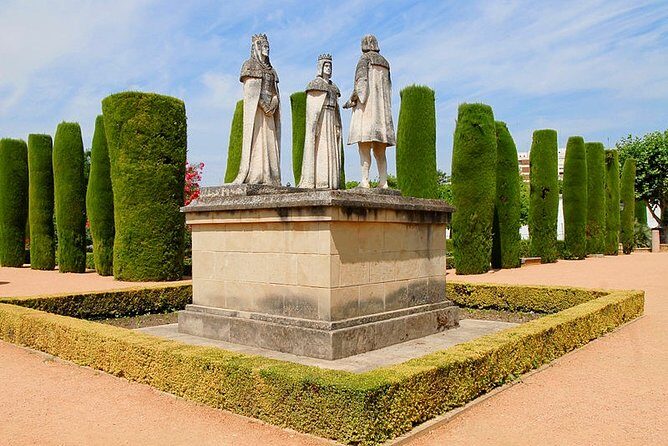 Alcazar of Cordoba Small Group Tour with Skip the Line Ticket - Alcázar de los Reyes Cristianos: why this palace sits on three eras