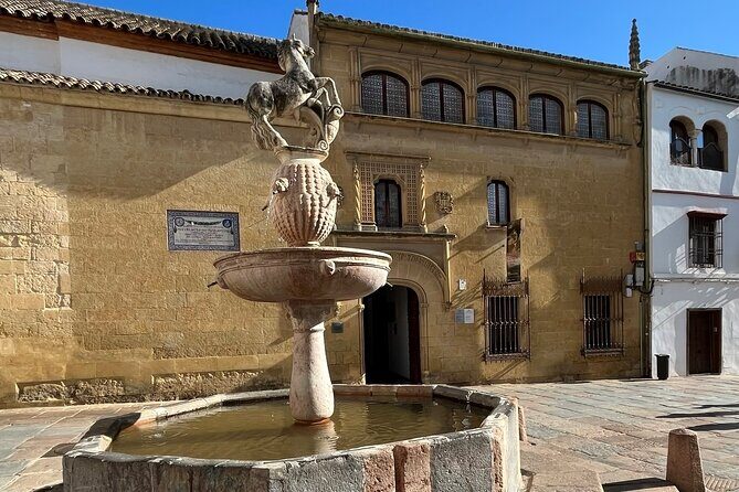 City of Caliphs: A Self-Guided Walking Tour of Córdoba’s History - Mezquita-Cathedral viewpoint: the big idea in one look