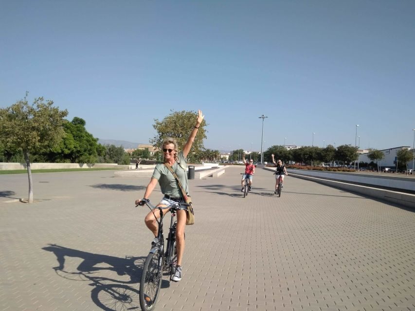 Córdoba Daily Highlights Bike Tour - The Mosque-Cathedral (Mezquita-Catedral): The Stop You Don’t Want to Rush