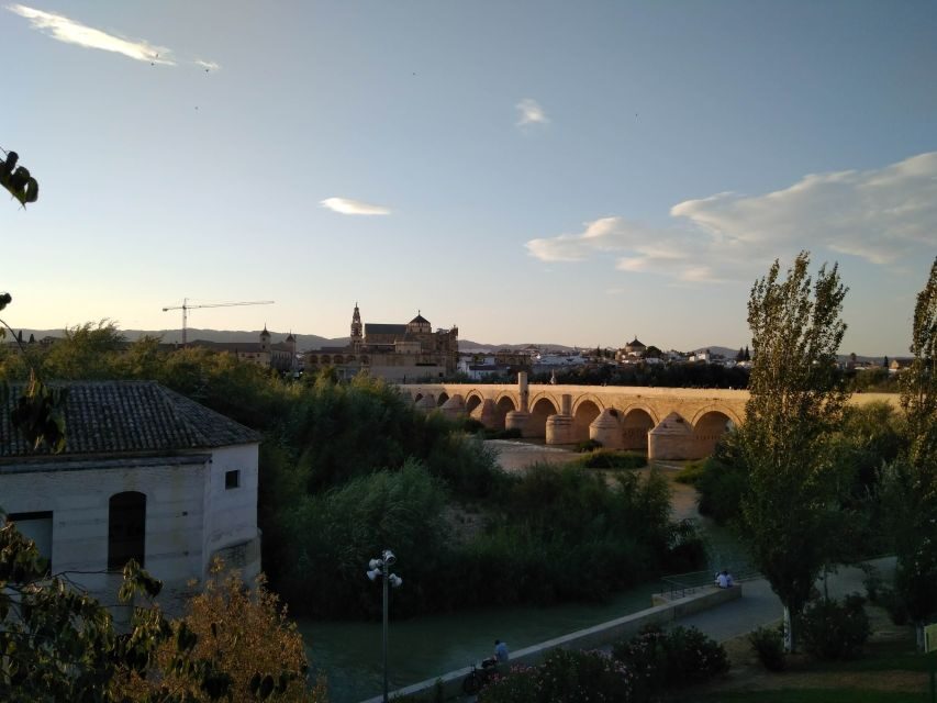 Córdoba Daily Highlights Bike Tour - Corredera Square, Roman Bridge, and the First Big “Oh, So That’s Where It Is” Moment