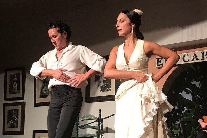 Cordoba Flamenco Show at Tablao El Cardenal with a Drink - Why Tablao El Cardenal Works So Well in Córdoba