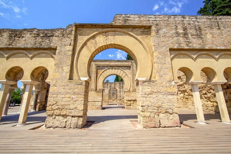 Córdoba: Guided Tour of Azahara Medina - Azahara Medina in a nutshell: why this palace-city still works