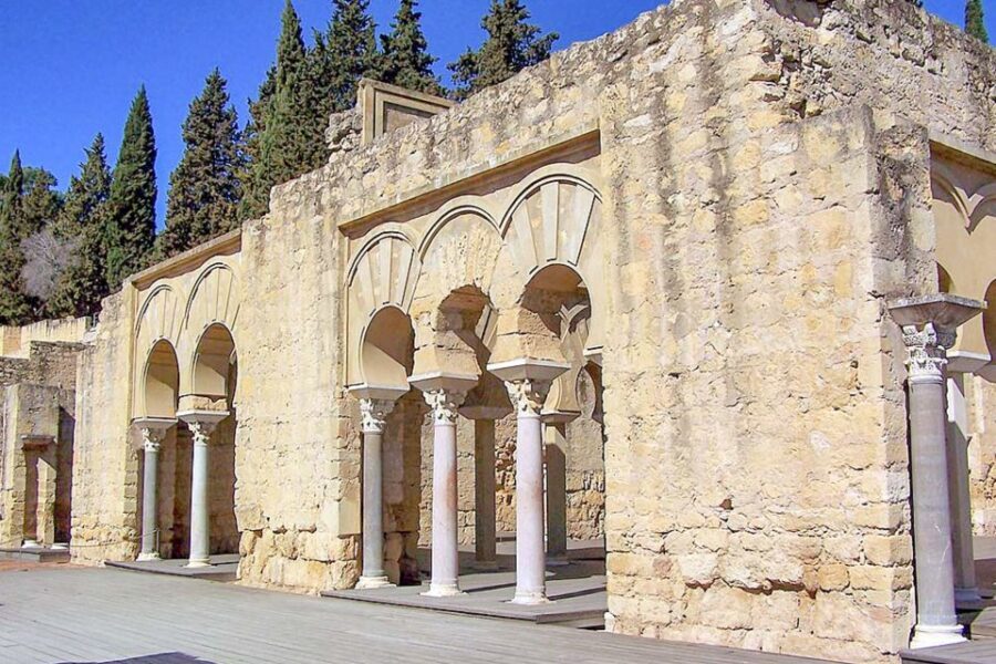 Córdoba: Guided Tour of Azahara Medina - Practical details that will save your feet and your patience