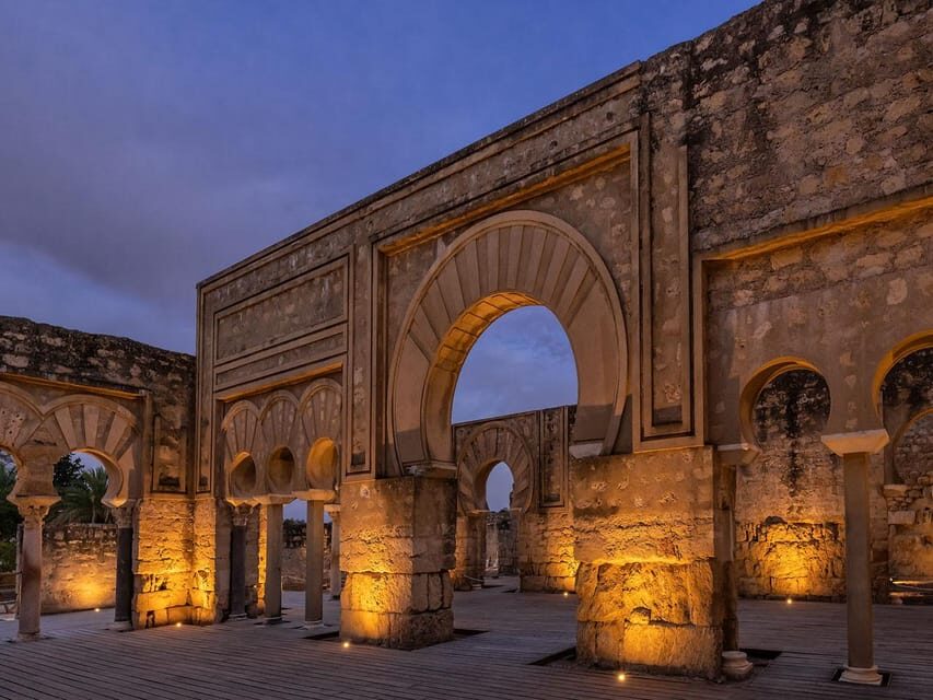 Cordoba: Guided Tour of Medina Azahara at Night - Medina Azahara after dark: the lighting changes everything