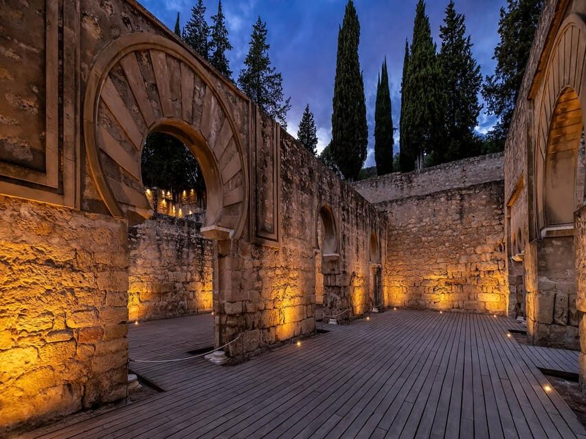Cordoba: Guided Tour of Medina Azahara at Night - Comfort tips for an evening tour that stays enjoyable
