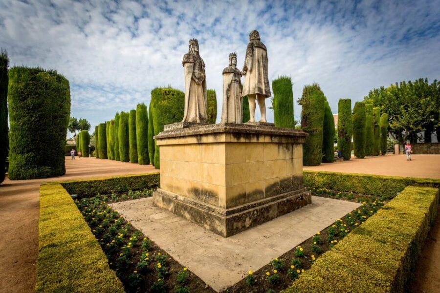 Córdoba Guided Tour of the Mosque, Jewish Quarter & Alcazar - Price: how $58 makes sense for a 4-hour highlights package
