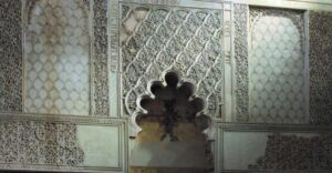 Cordoba: Jewish Quarter Walking Tour - Your walking route: streets and squares that make the story stick