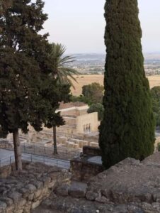 Cordoba: Medina Azahara by Night - Starting at the main door: you’ll waste less time, learn more
