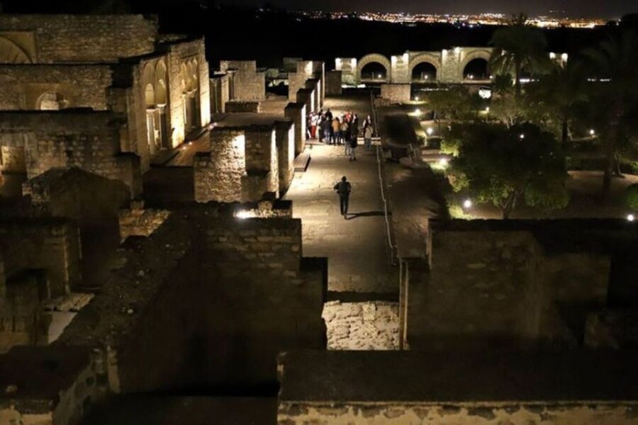 Cordoba: Medina Azahara Night Tour without transport - Meeting point in Cordoba: how the night start actually feels