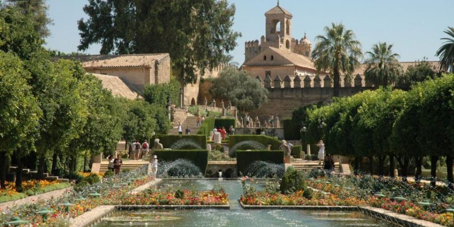 Córdoba: Mosque and Alcazar Private Tour with tickets - Finishing at Puerta del Perdón de la Mezquita