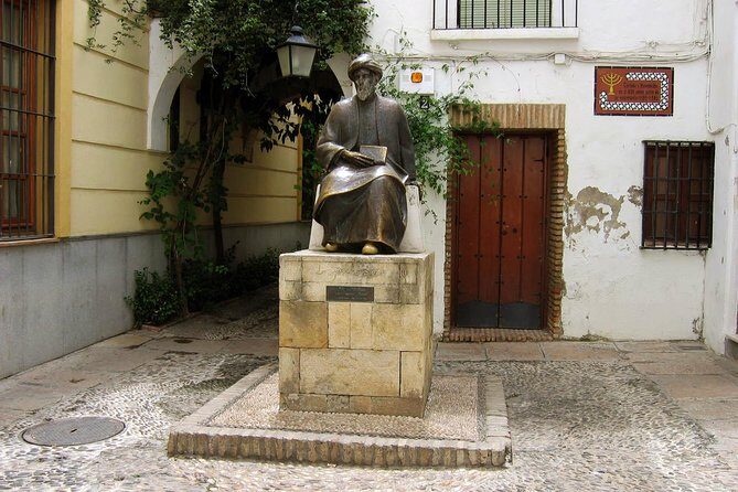 Cordoba Mosque and Jewish Quarter Guided Tour - La Judería walk: synagogue, crafts souk area, and Maimonides