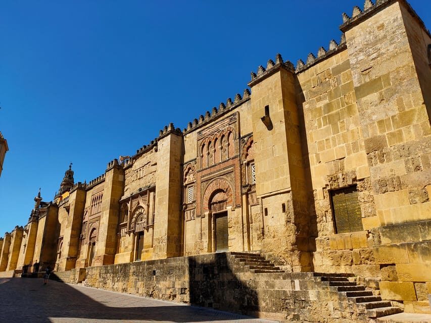 Cordoba: Mosque-Cathedral and Jewish Quarter Guided Tour - The value of seeing Córdoba as layered civilizations