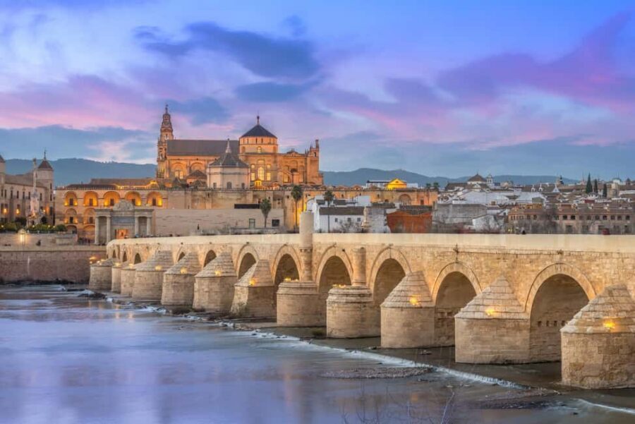 Cordoba: Mosque-Cathedral E-Ticket with Audio Guide - Entering the Mezquita: exterior points, Puerta del Perdón, and key interior stops