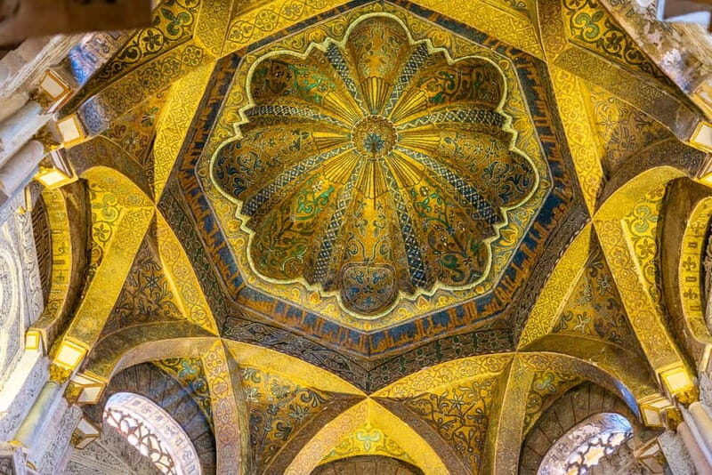 Córdoba: Mosque, Jewish Quarter & Tour with Ticket - Why this 2.5-hour Córdoba plan is smarter than trying it alone