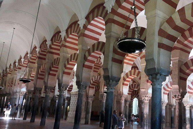 Cordoba Mosque Skip The Line - Group size and pace: why 30 people max is a big deal