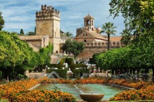 Cordoba Private Custom Walking Tour With A Guide (Private Tour) - Calleja de las Flores: the classic Córdoba lane, explained as you walk