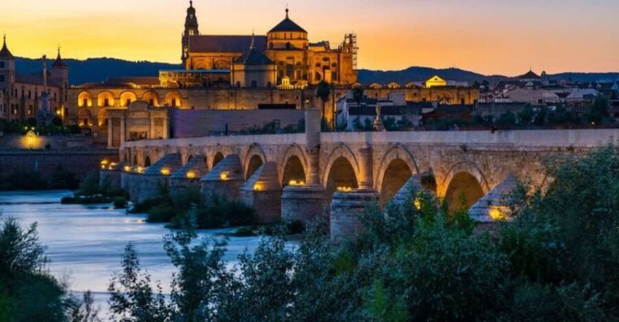 Córdoba: Private Mosque-Cathedral and City Tour - La Judería Walk: Jewish Quarter Corners Make the Story Real