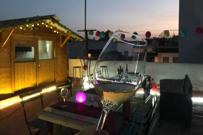Cordoba sunset, local wine & cheese tasting - The 6:00 pm timing: sunset name vs. indoor reality
