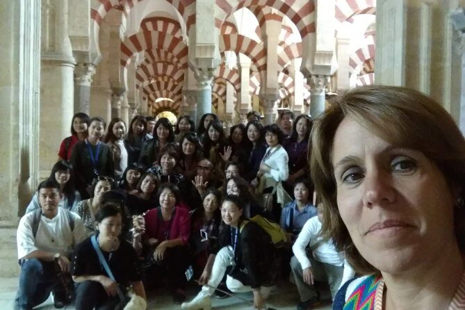 Exclusive visit to the Mosque with official guide. Small groups - Inside the Mosque Cathedral: the Mithrab and the building’s purpose