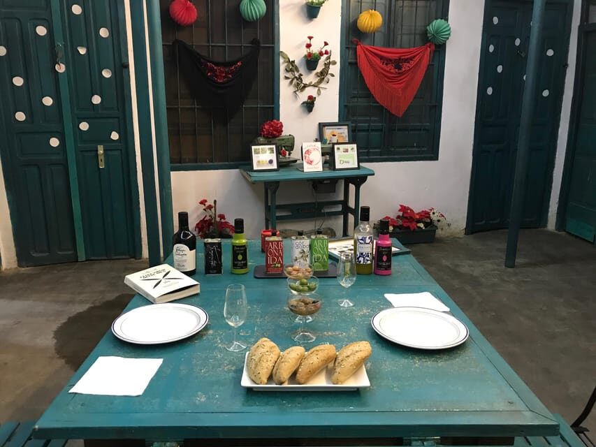 Extra Virgin Olive oil tasting - What you taste: six extra virgin olive oils and the varieties behind them