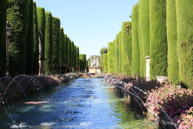 Guided tour: discover the 2 great monuments in Córdoba: Mezquita and Alcázar. - Who should book this tour, and who might not