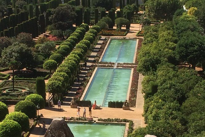 Guided tour of the Alcazar de los Reyes Cristianos in Spanish - Why the Alcázar de los Reyes Cristianos feels like a time machine