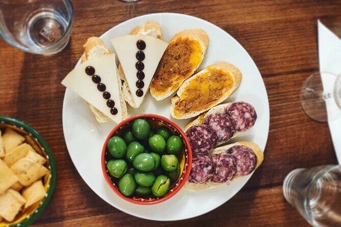Indulge in Cordoba: Local Wines & Tapas Tasting - Montilla-Moriles wines: four pours with a real regional angle