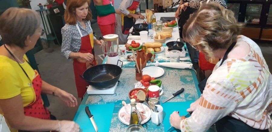 Local cooking class in Cordoba. Hands on: Salmorejo - Key things to know before you go