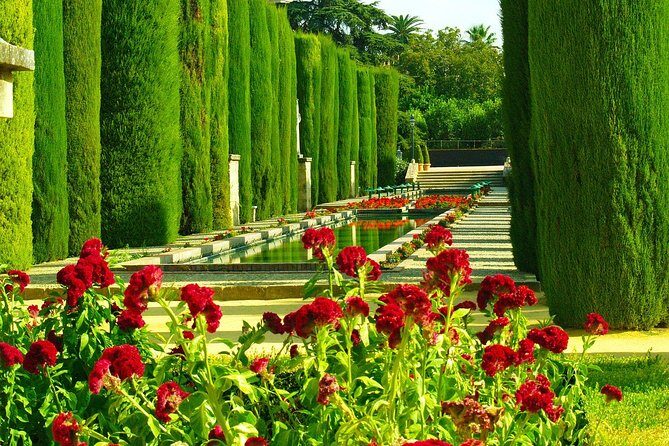 Mosque-Cathedral, Alcazar & Jewish Quarter with Tickets - Should you book this Córdoba combo tour?
