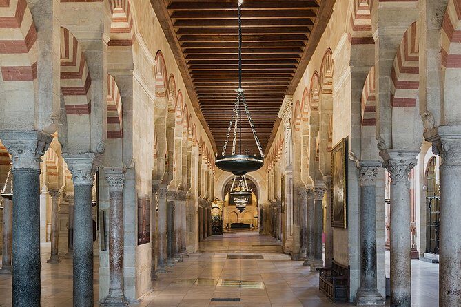 Mosque-Cathedral of Córdoba Guided Tour with Priority Tickets - How the 1 hour 15 minutes actually feels in the building