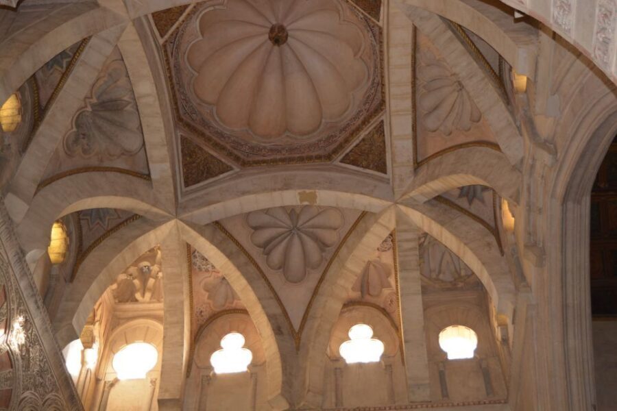 Mosque-Cathedral Small Group Guided Tour - Why the very small group (max 12) is worth it