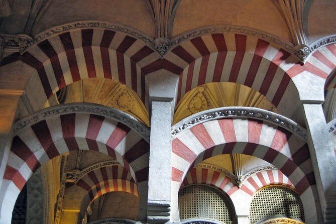 Mosque of Cordoba Private Tour in English Ticket included - Where to meet: Olive Tree by the fountain