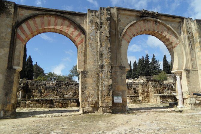 Private Full Day Tour of Cordoba & Medina Azahara with Hotel pick up & drop off - Price and value: what $774.82 per person includes (and what doesn’t)