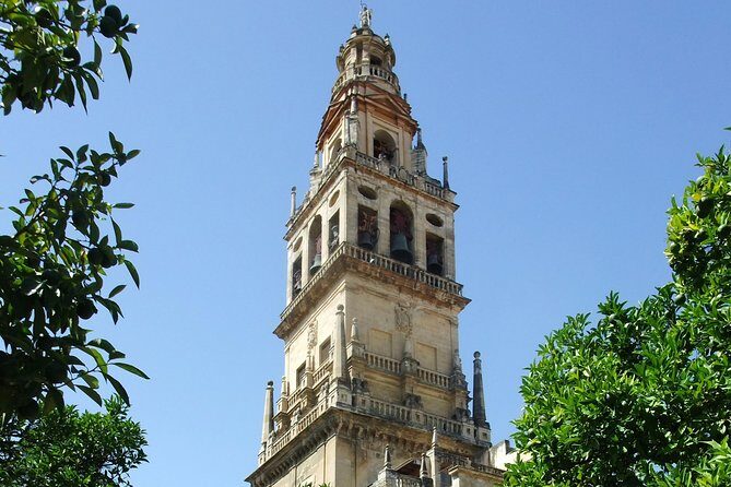 Private Full Day Tour of Cordoba & Medina Azahara with Hotel pick up & drop off - La Judería: a focused walk through Cordoba’s old quarter