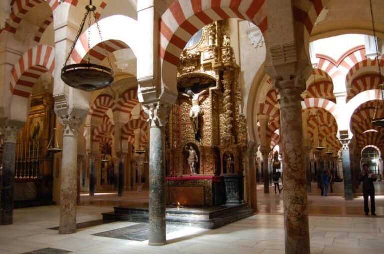 Private Tour of the Mosque-Cathedral and Jewish Quarter - Meeting at Fuente de Santa María: find the Olive Tree, then relax
