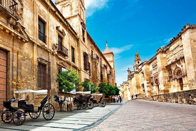 Private tourist route in Córdoba - Private Means Personal: Ricardo Bon Pinilla’s Style and Pacing