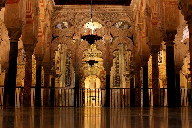 Semi-private visit to the Mosque-Cathedral of Cordoba - Starting in the Patio de los Naranjos: Getting Oriented Before the Magic