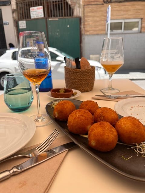 Tapas Tour Cordoba & Wine Experience with chef and sommelier - Chef and Sommelier Pairings: Why the Expertise Matters