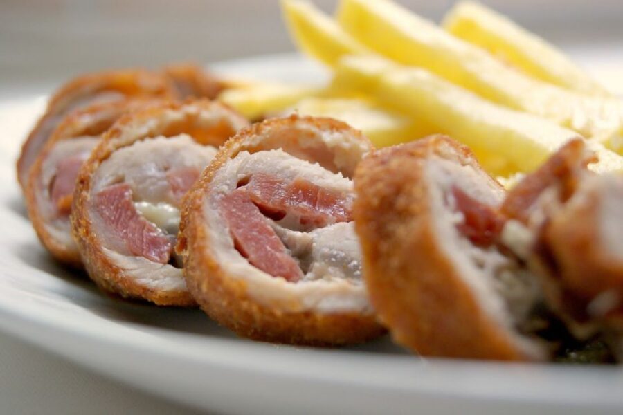 Tapas Tour in Córdoba - Starting at Plaza del Potro and finding your guide fast