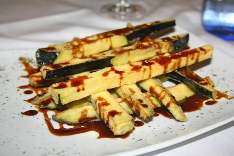 Tapas Tour in Córdoba - Stop 1: Mazamorra and the Roman thread you can taste