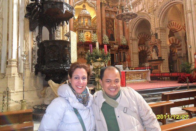 Visit Cathedral Mosque with official guide. Small groups - Finding the start: Patio de los Naranjos meeting point